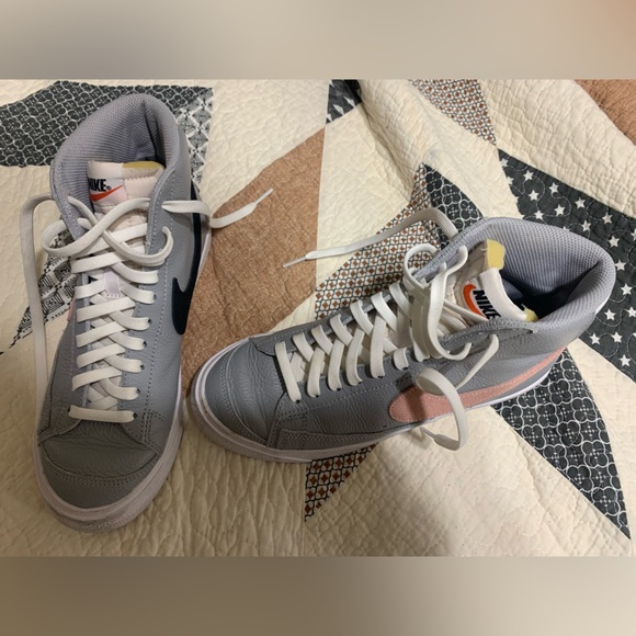 Nike Blazer Mid 77’s - Picture 10 of 10